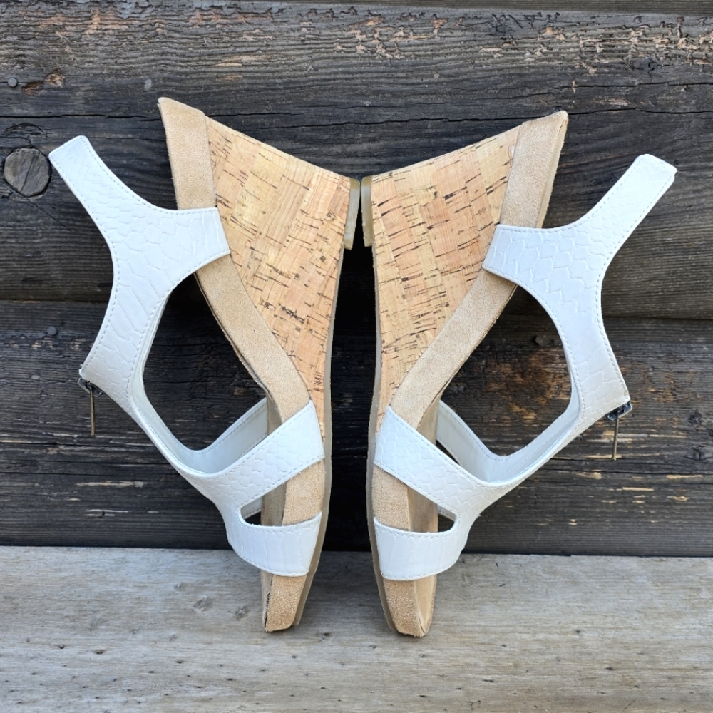 AEROSOLES Plushlow Modern Costal Minimalist Cork Wedge Comfort Sandal 10M - Picture 12 of 15